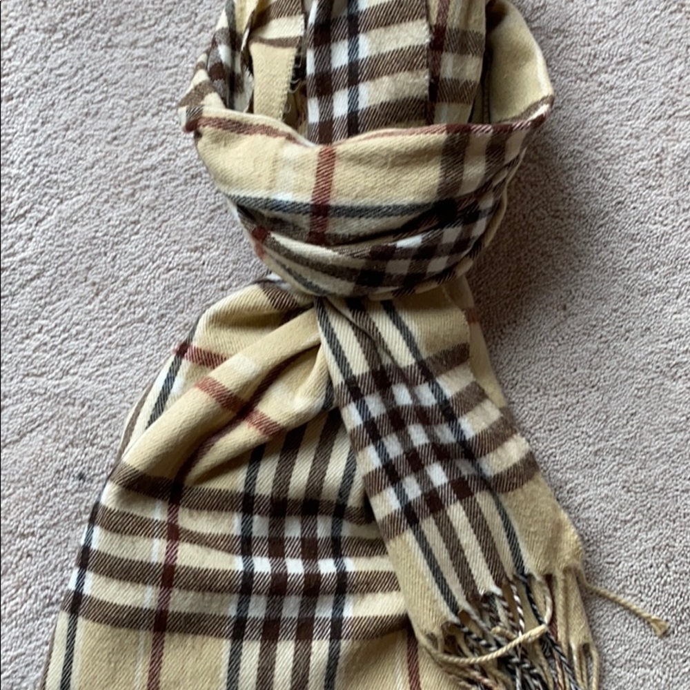 Tan Blanket scarf.